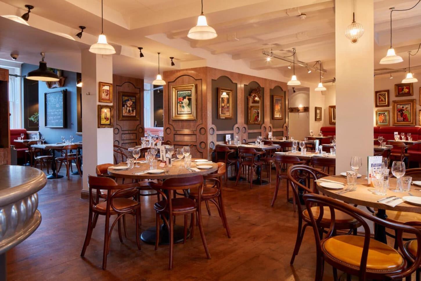 Rooms By Bistrot Pierre At The Crescent Inn Ilkley Exterior photo