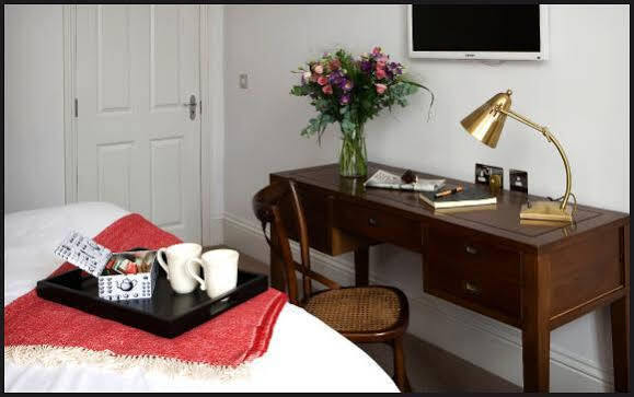 Rooms By Bistrot Pierre At The Crescent Inn Ilkley Exterior photo